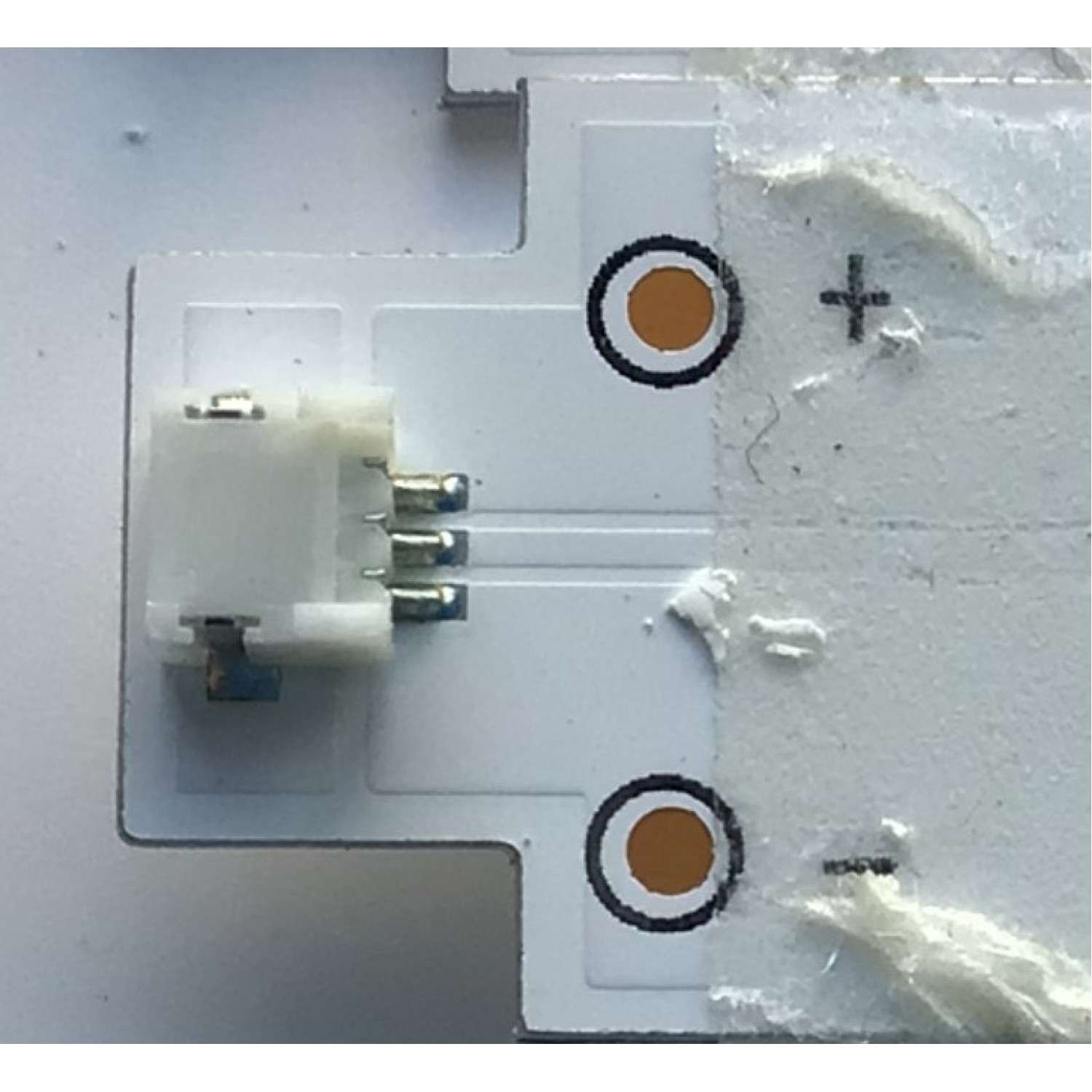 KIT DE LEDS PARA TV RCA ( 14 PZ ) / NUMERO DE PARTE CRH-K75EM30301207875-REV1.1 / 0FZD-03E348124HNROHS / M0Y150J21DCAK87JK04589 / 8149010675005 / MODELO RWOSU7547 - Imagen 4